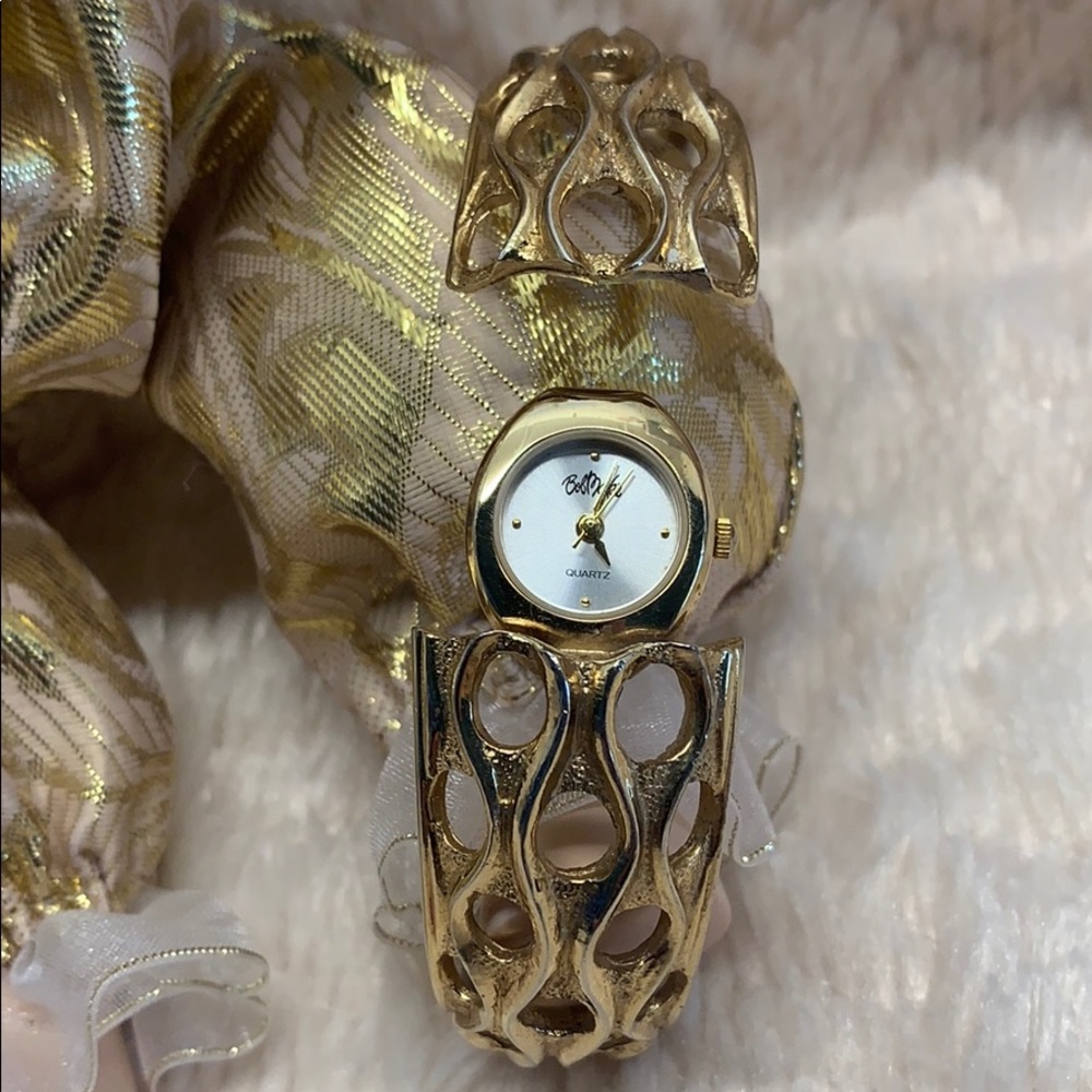 VINTAGE 1970 CIRCA - Stunning! One of a kind! Absolutely gorgeous!